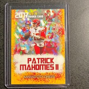Patrick Mahomes II 2017 Gold Rookie Card - Kansas City Chiefs